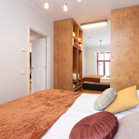 Stylish Apartment With Parking In Telliskivi Talin Exterior foto